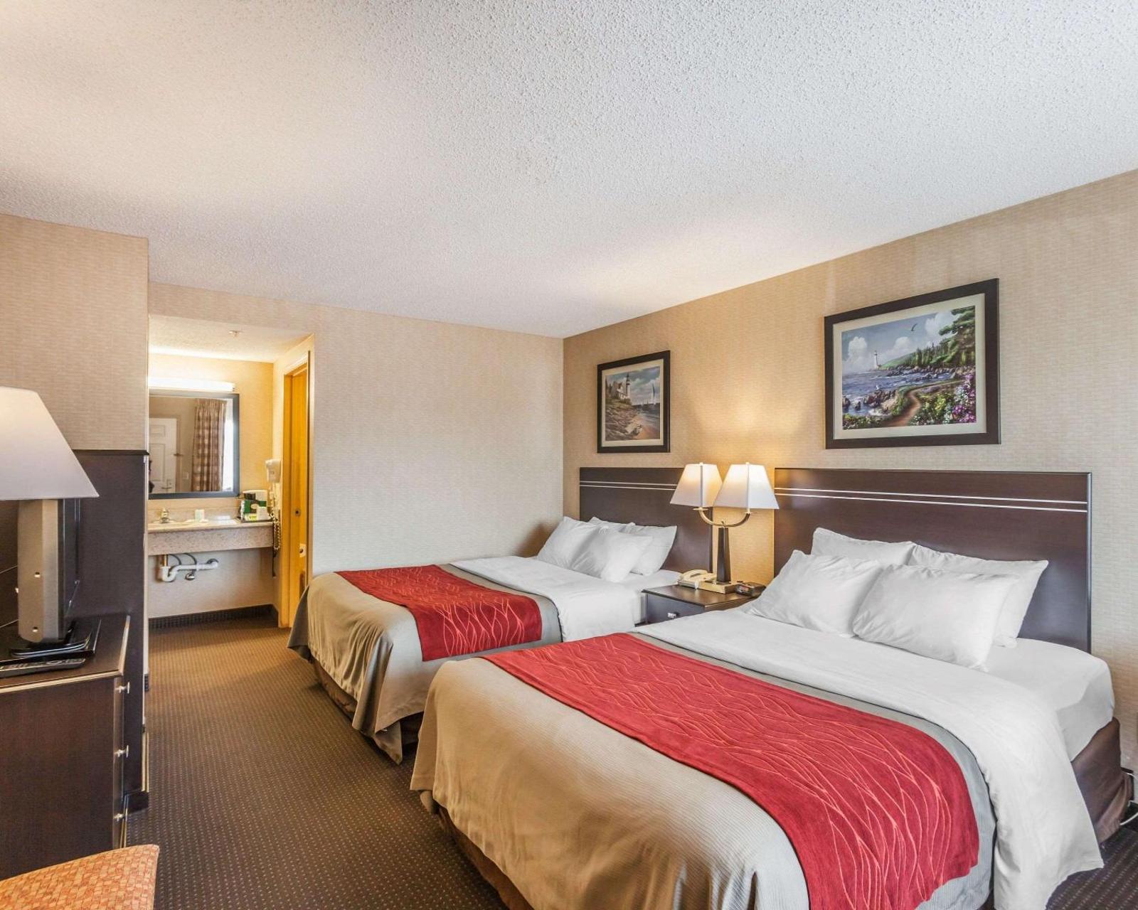 Comfort Inn Port Orchard Main image 1